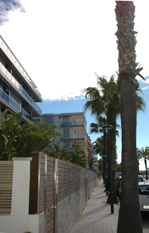 Apartamentos Las Palmas VII Family Only Salou Exteriér fotografie