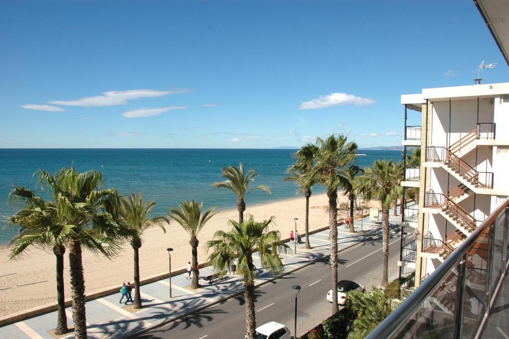 Apartamentos Las Palmas VII Family Only Salou Exteriér fotografie